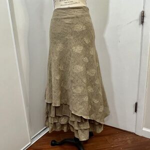 LA REYNNA maxi layered skirt Made in Turkey Size 14 - unusual floral design!